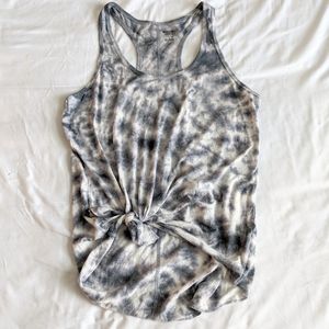 | Razor Back Knot Shirt |